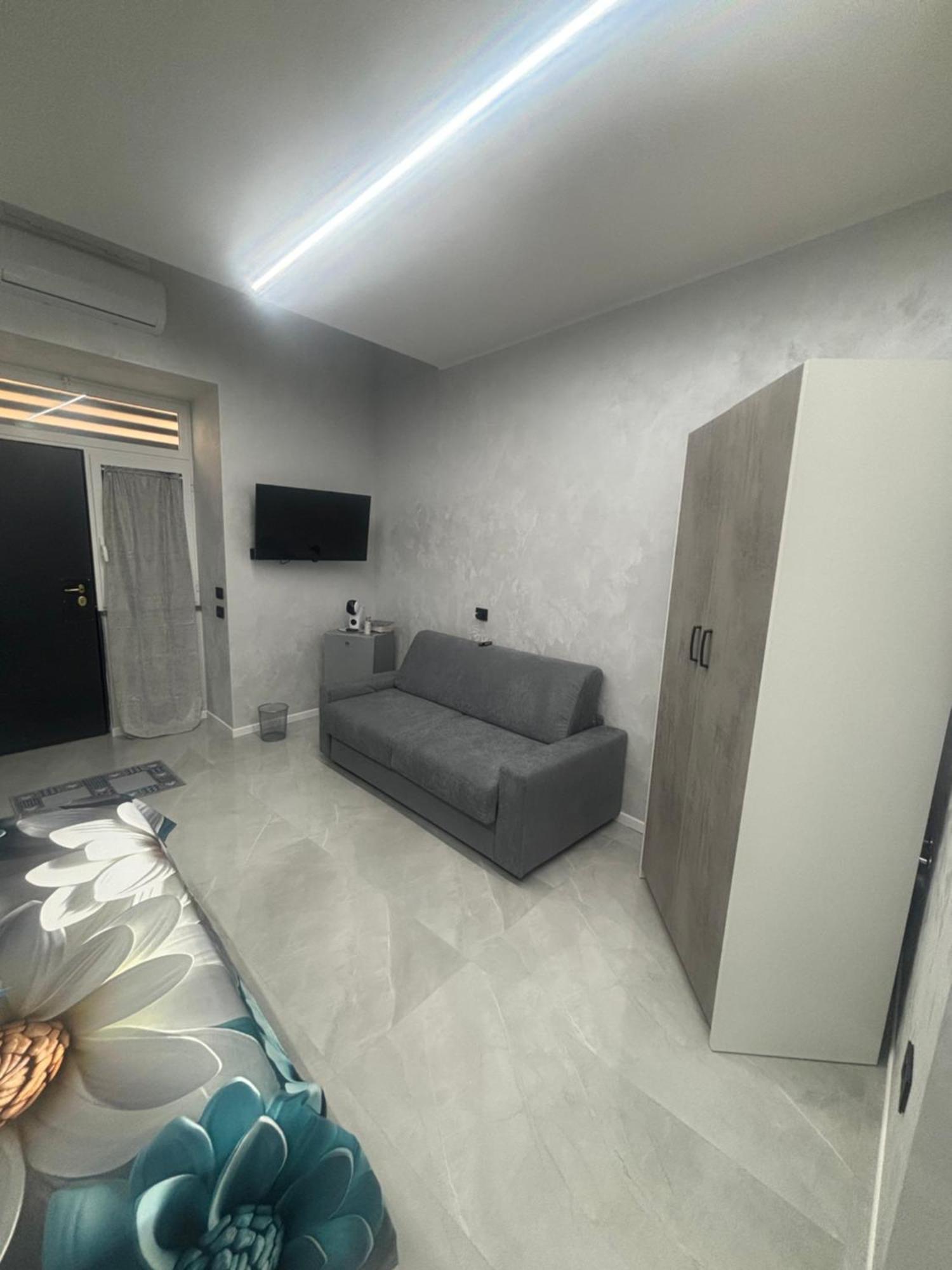 شقة Kekka House Briante نابولي المظهر الخارجي الصورة
