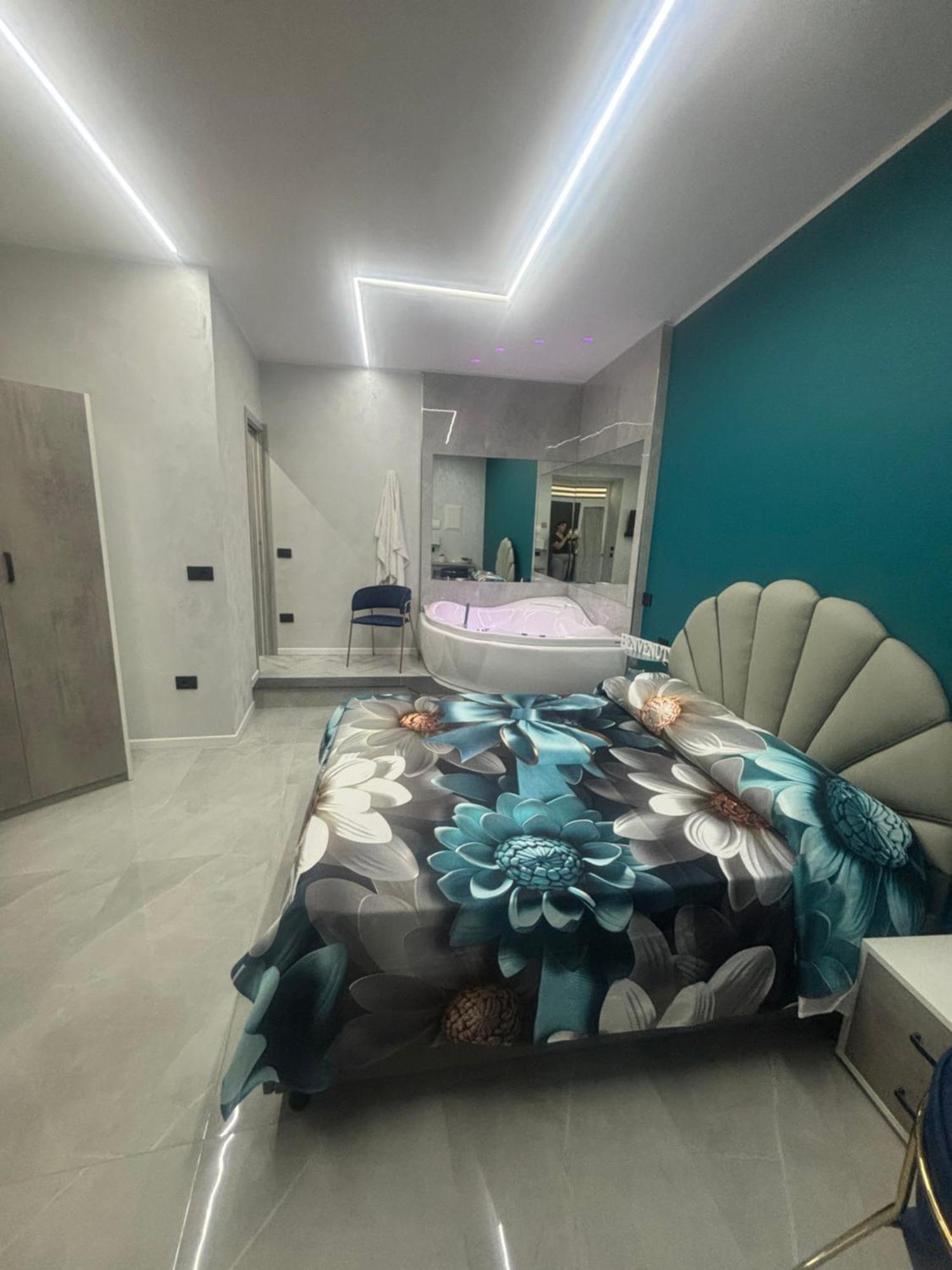 شقة Kekka House Briante نابولي المظهر الخارجي الصورة